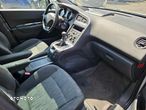 Peugeot 5008 1.6 HDi Family 7os - 5