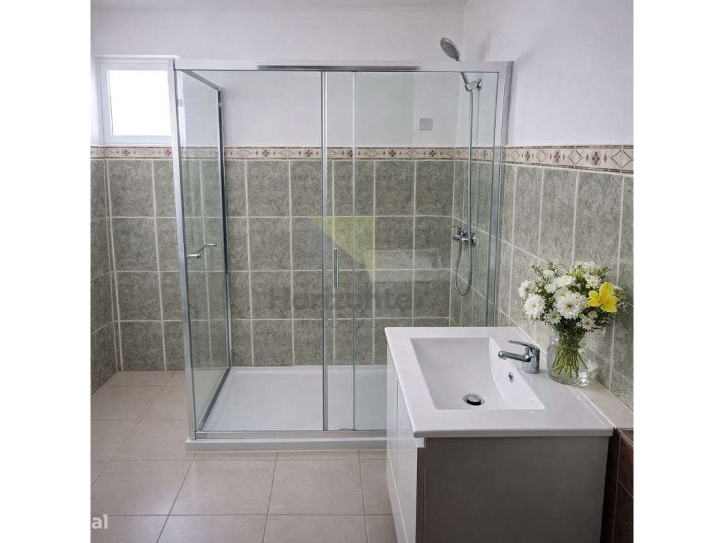 MORADIA R/C E 1.º ANDAR - GAVIÃO - Grande imagem: 2/10