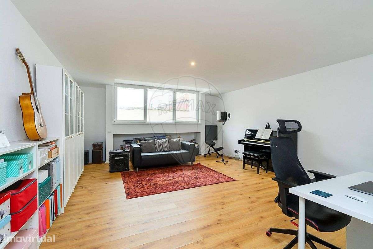 Moradia T5 para venda-25