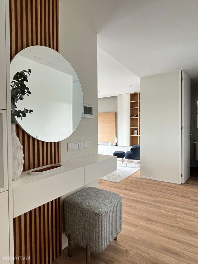 Apartamento T2 Novo com Terraço e Garagem Fechada — 5.º Andar - Grande imagem: 3/8