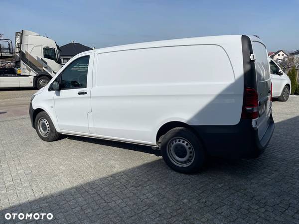 Mercedes-Benz VITO - 13