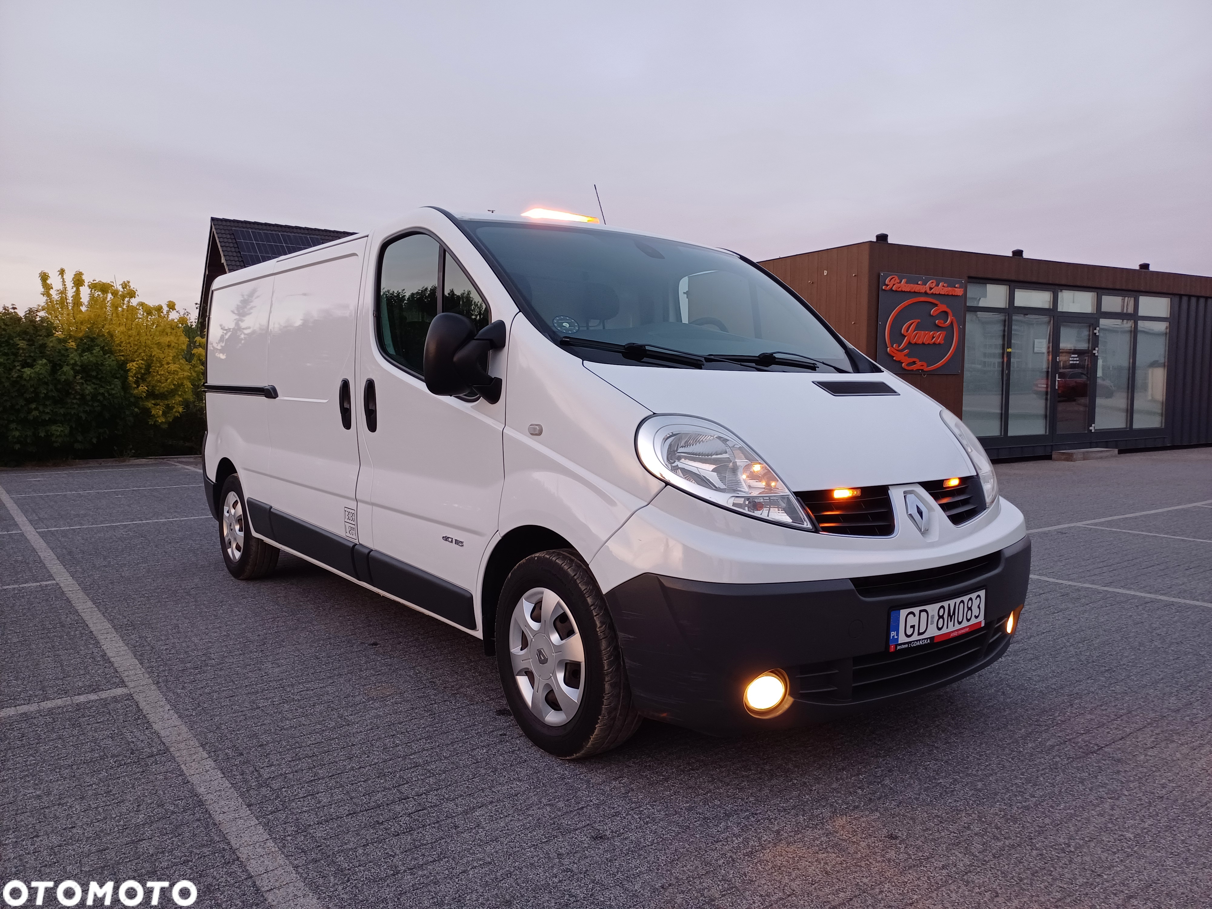 Renault Trafic - 3