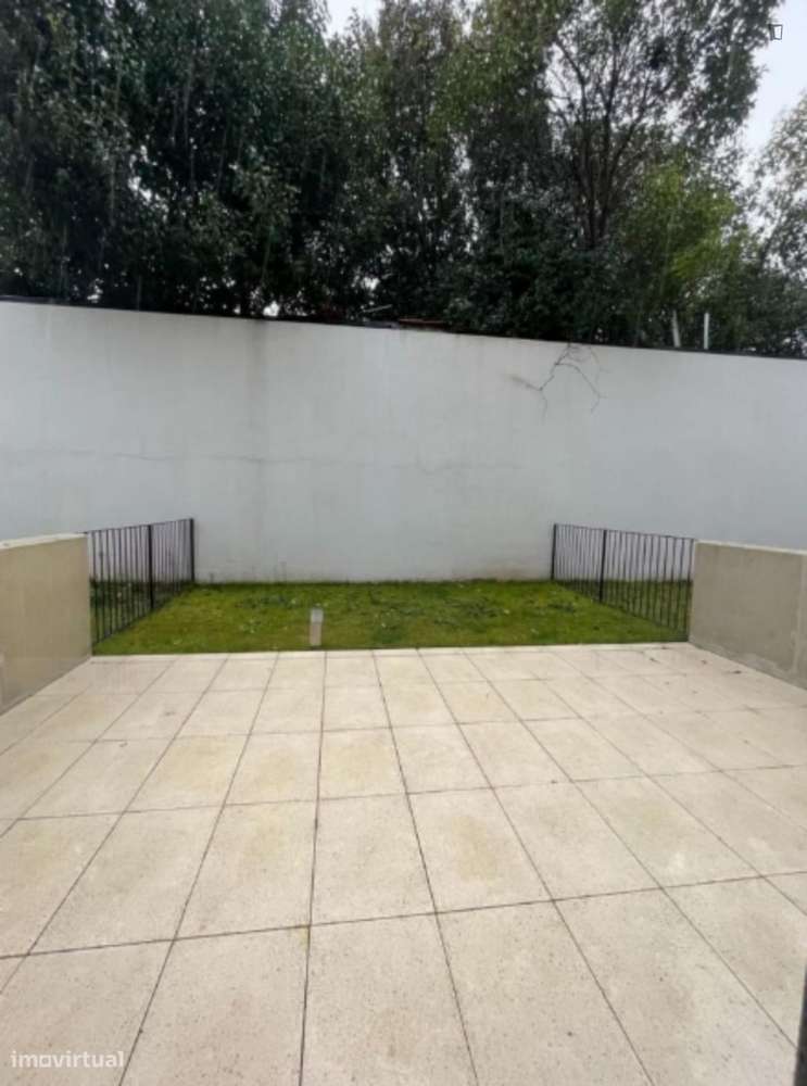 Estúdio - localizado em São Mamede de Infesta Porto - Grande imagem: 3/7