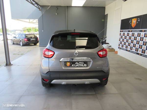 Renault Captur 1.5 dCi Helly Hansen - 10