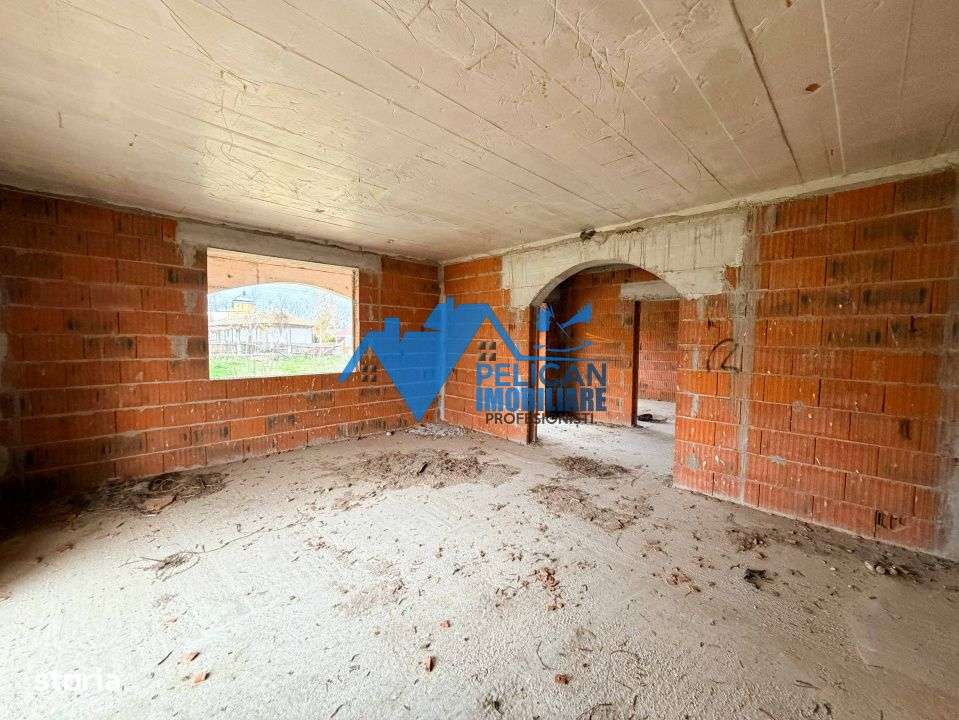 Vila LA ROSU in MAHMUDIA - DELTA DUNARII, teren 1376MP-17