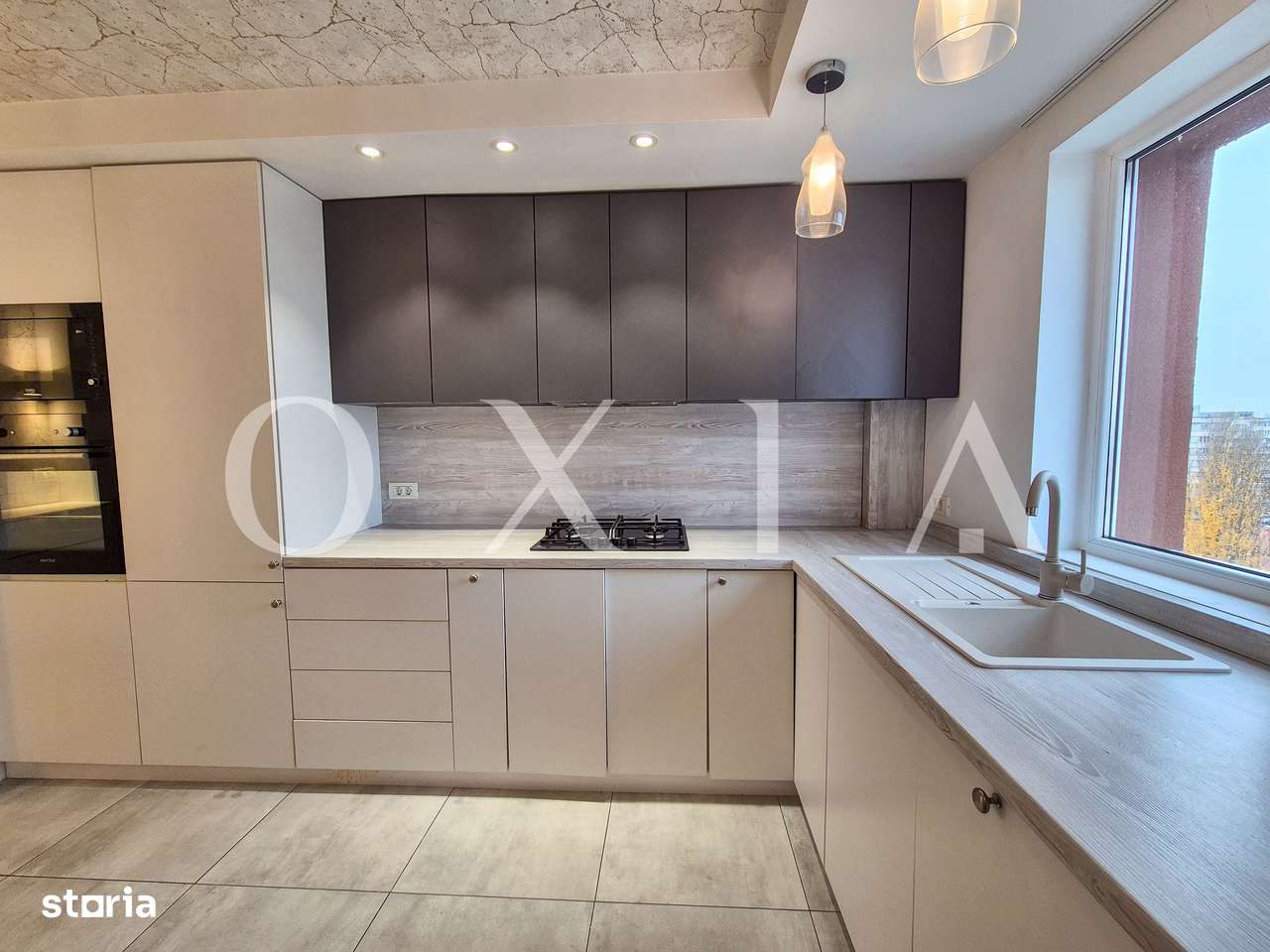 AX1160 Apartament cu 3 camere si vedere superba spre Bega,  Spl. N.Tit-1