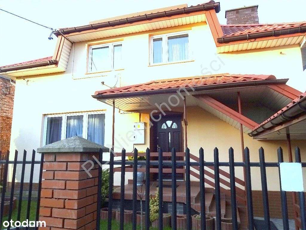 Nieruchomość Komercyjna Przy Głównej Drodze.