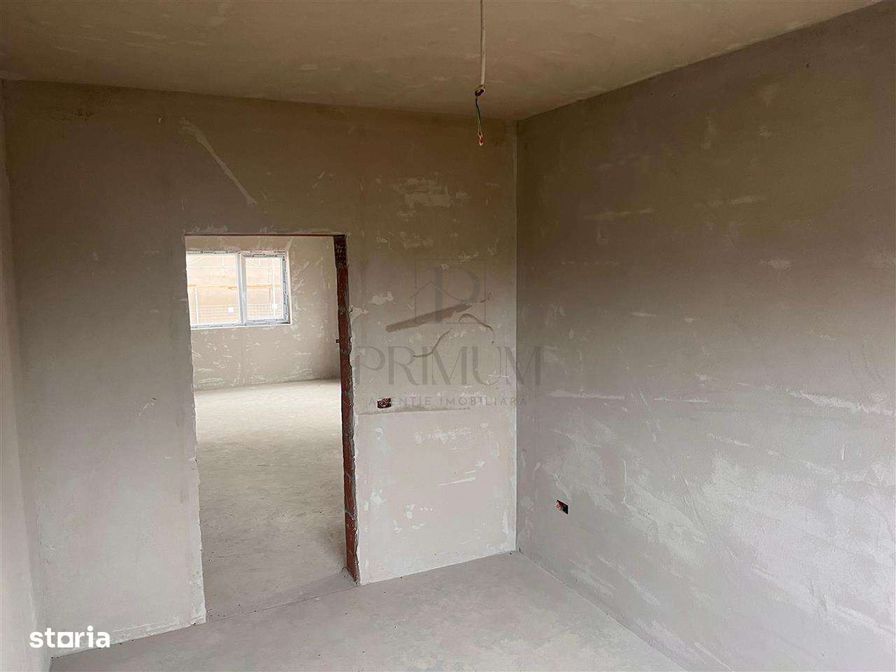 Casa individuala - teren generos - toate utilitatile - living mare - Imagine principală: 4/12