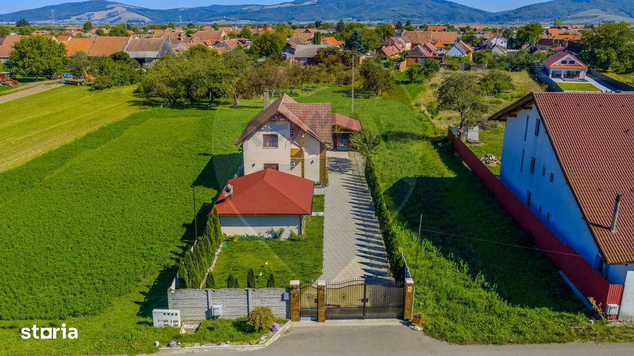 Acasă, în Prejmer – locul unde confortul se împletește cu liniștea - Imagine principală: 3/20