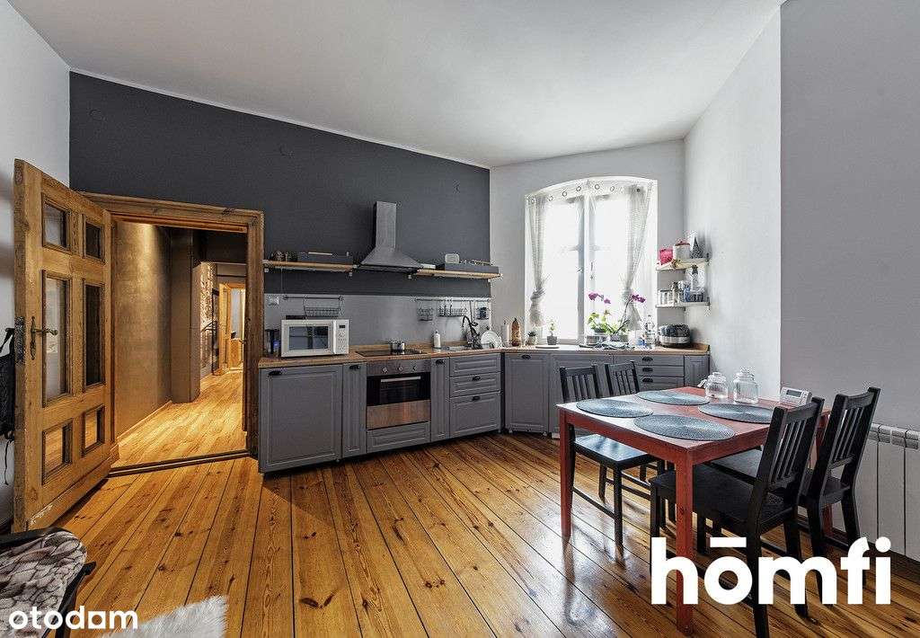 2-pokojowe mieszkanie w zabytkowej kamienicy