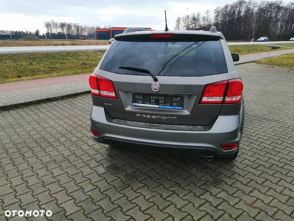 Fiat Freemont 2.0 Multijet Cross AWD - 11