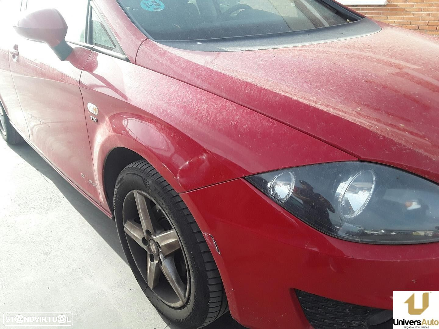 GUARDA-LAMAS FRONTAL DIREITO SEAT LEON 2011 - - 6