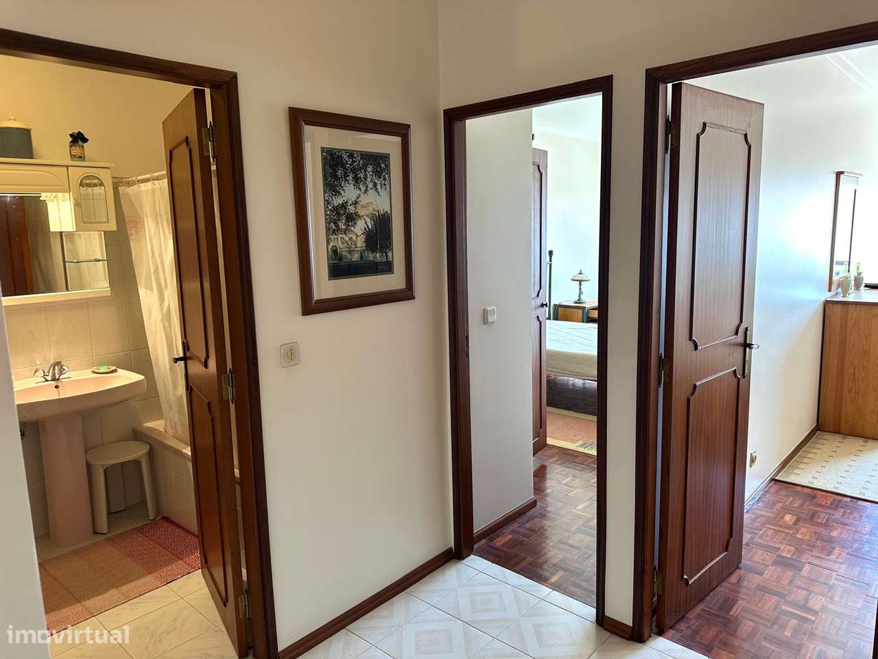 Apartamento T2 + 1-13