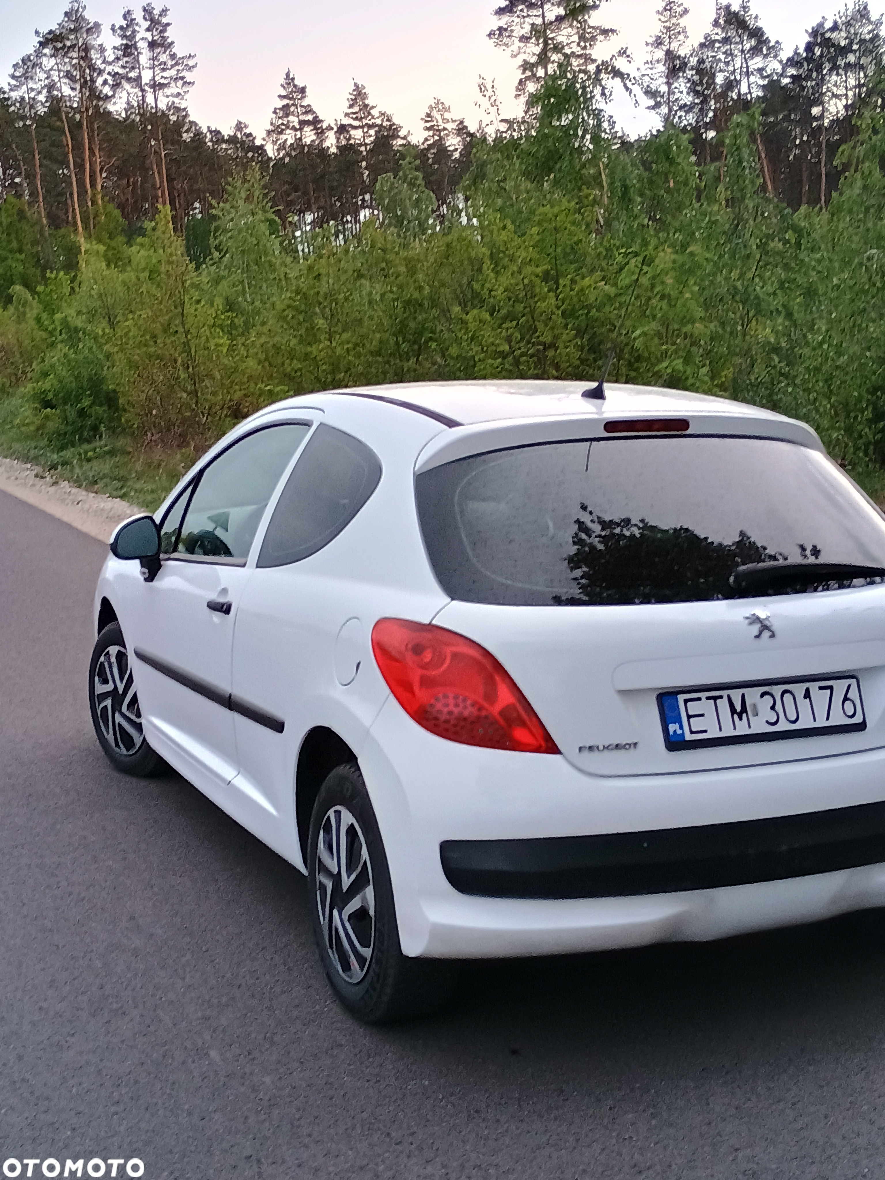 Peugeot 207 1.4 HDi Presence - 7