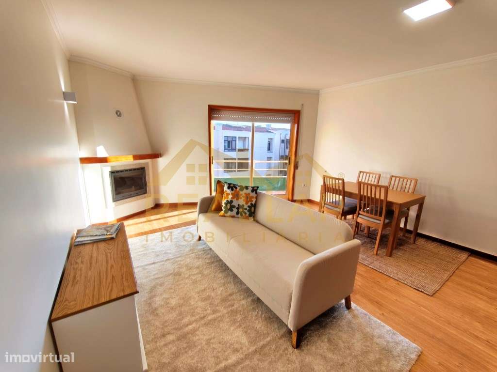 T2 Excecional com Vista Mar, Garagem Fechada e Localização Imbatível! - Grande imagem: 2/26