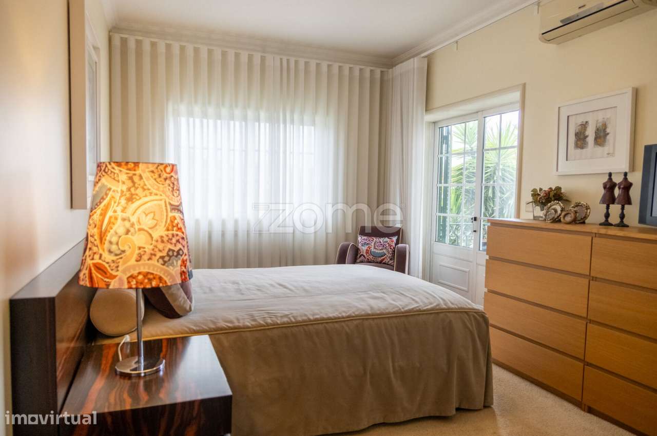 LUXUOSA MORADIA - LOCALIZAÇÃO PREMIUM NO CENTRO DE FAMALICÃO-46