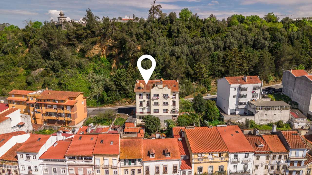 Apartamento para venda na rua de aveiro - 3 Quartos e 3 WC-25