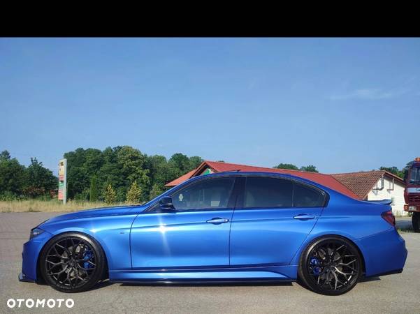 BMW Seria 3 328i M Sport - 3