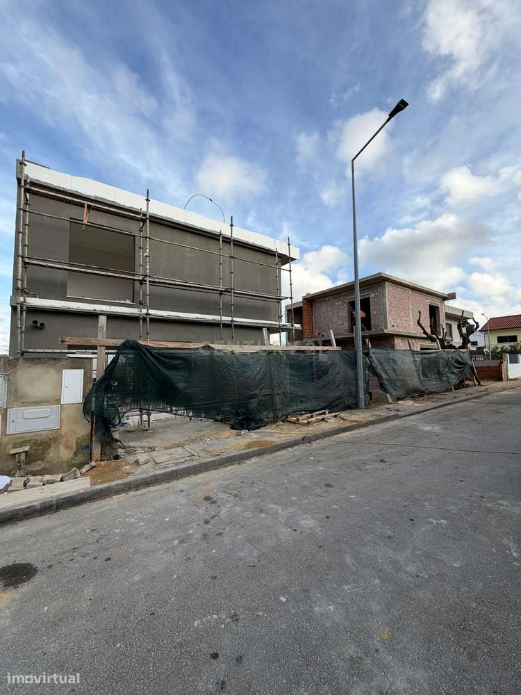 Moradia T3 c/piscina - Foros de Amora - Grande imagem: 4/14