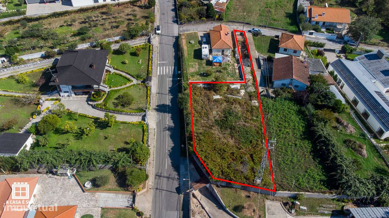 Terreno Urbano com 840 m2 em Arrifana, St. ª M.ª da Feira - Exclusivo - Grande imagem: 1/18