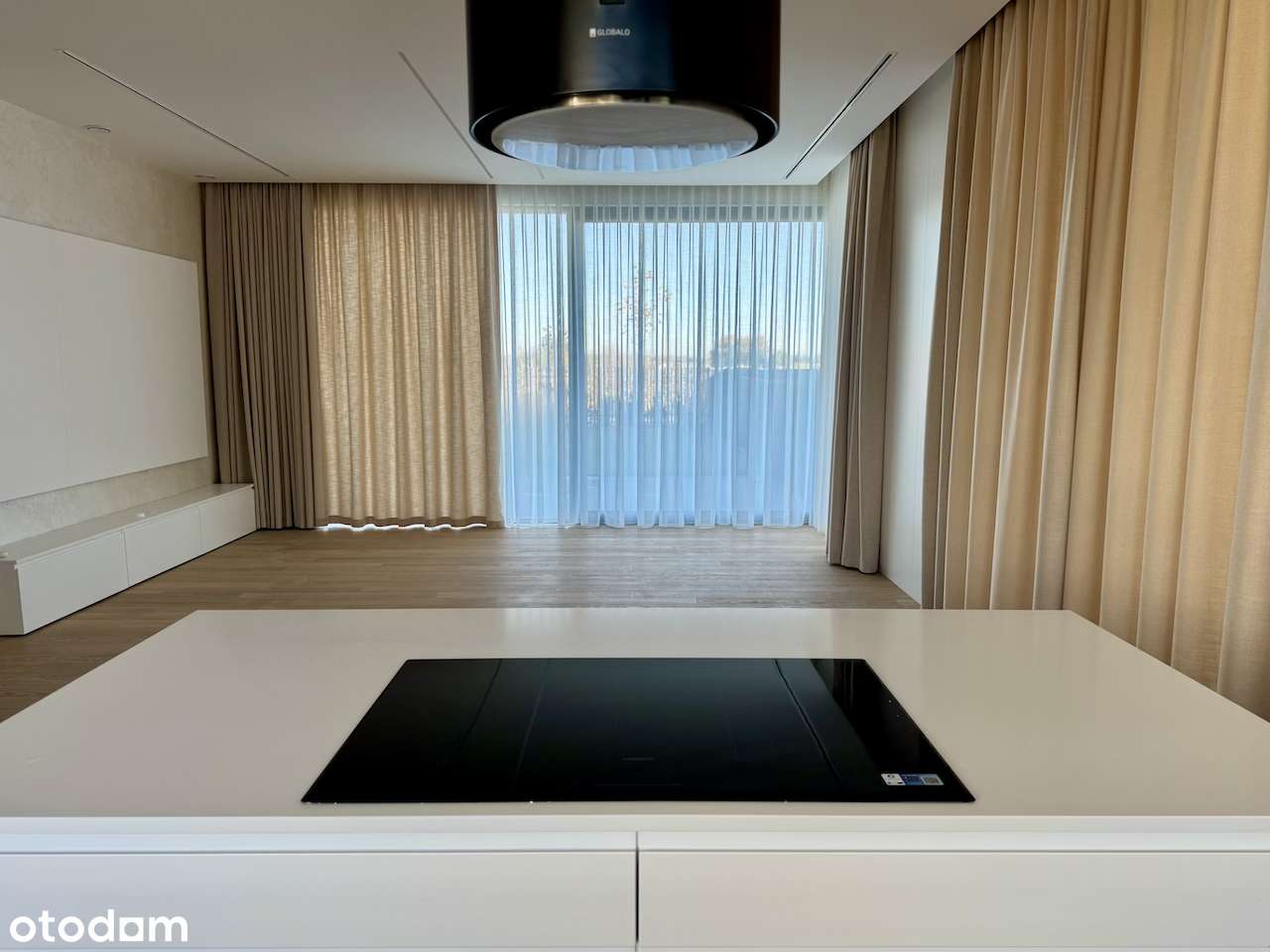 Ostatni dom na sprzedaż na luksusowym osiedlu Royal Residence-17