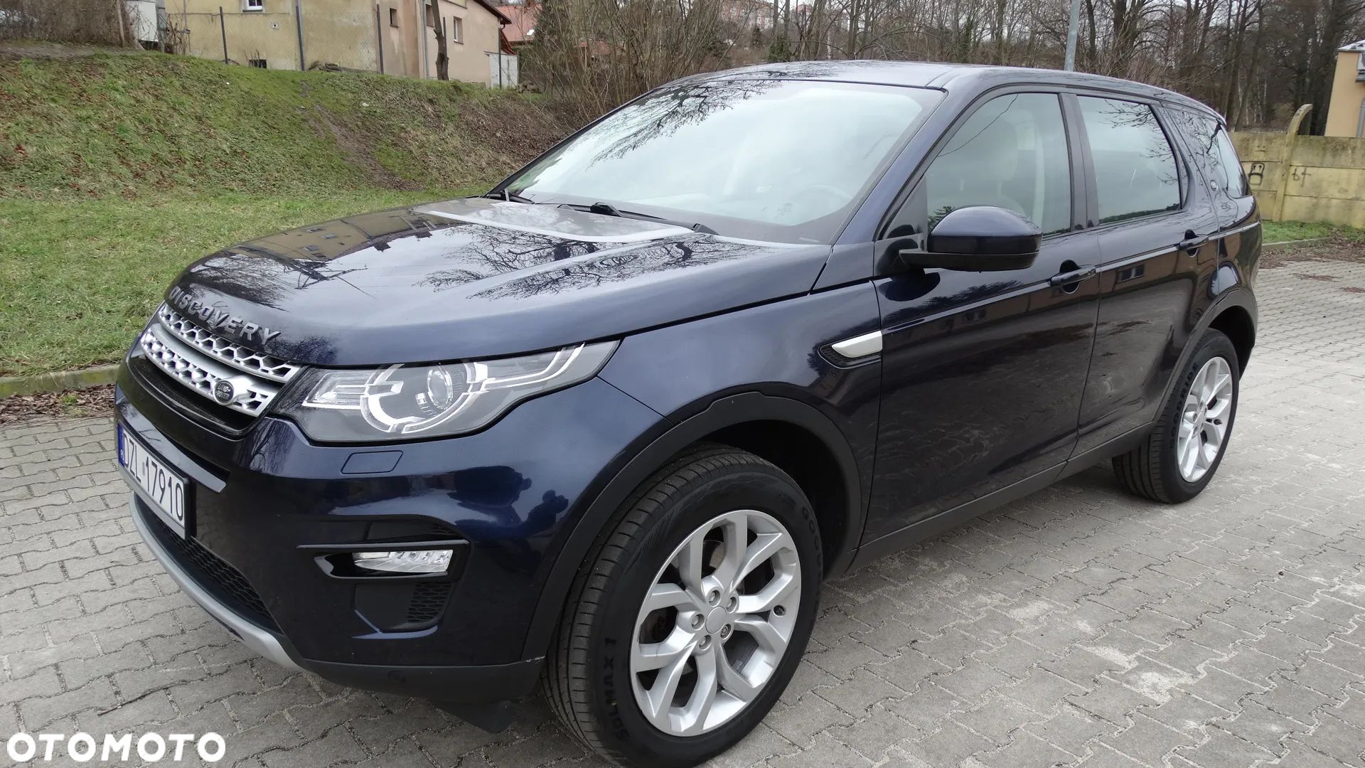 Land Rover Discovery Sport 2.0 eD4 HSE Luxury - 1