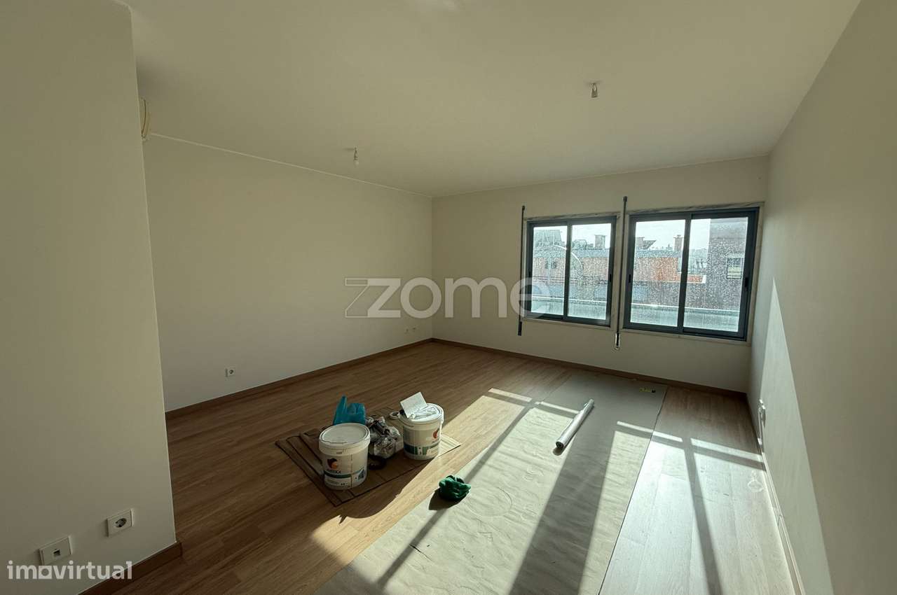 Arrenda T2 em Almada, no Centro Sul - Grande imagem: 2/20