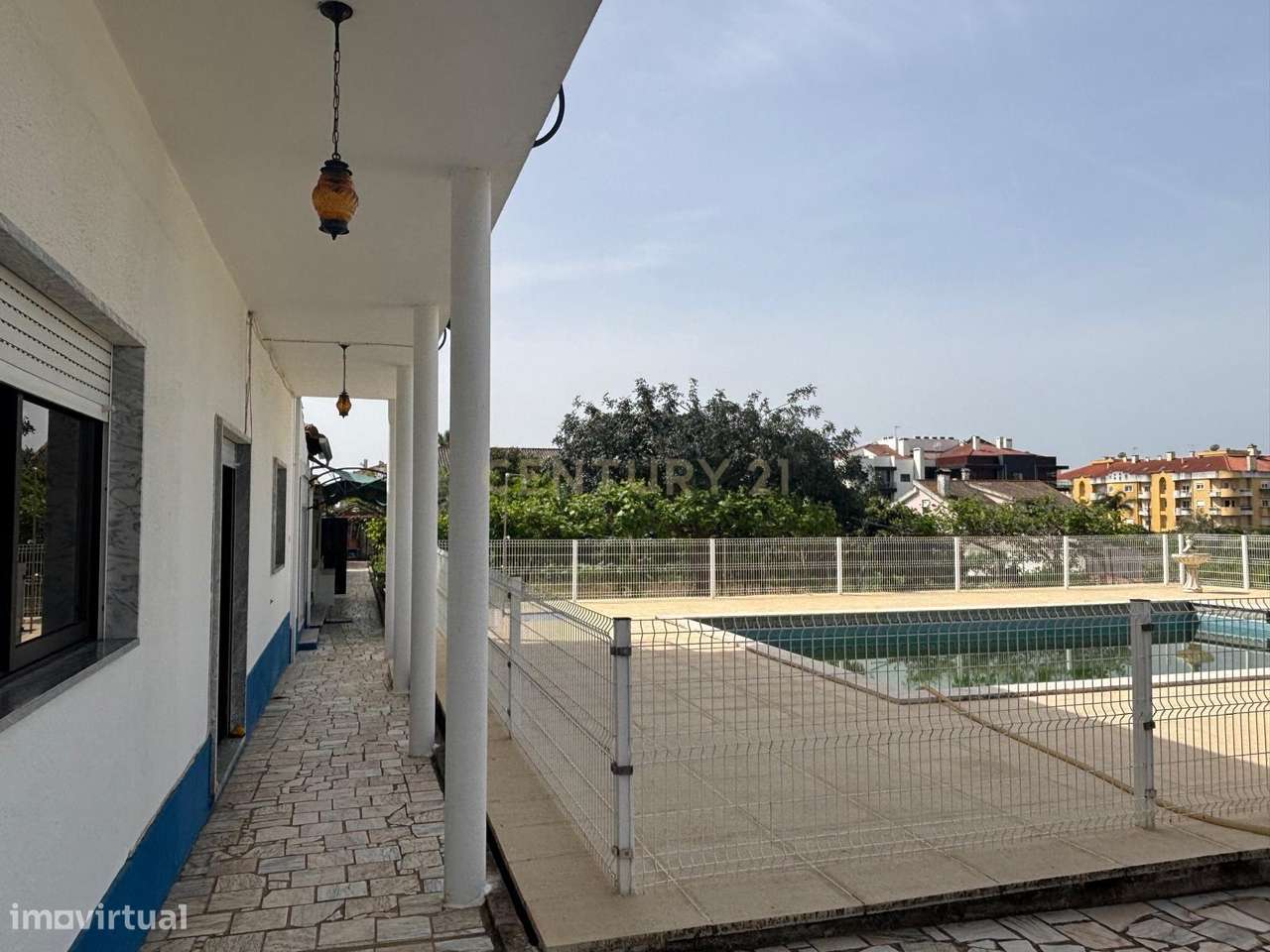 Moradia com Piscina - Entroncamento-31