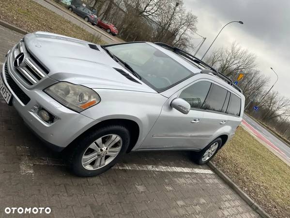 Mercedes-Benz GL 320 CDI - 10