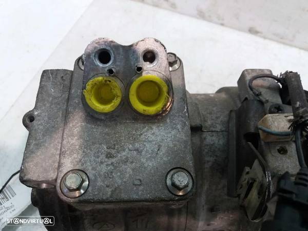 Compressor de ar condicionado BMW 5 520 I 24V - 5