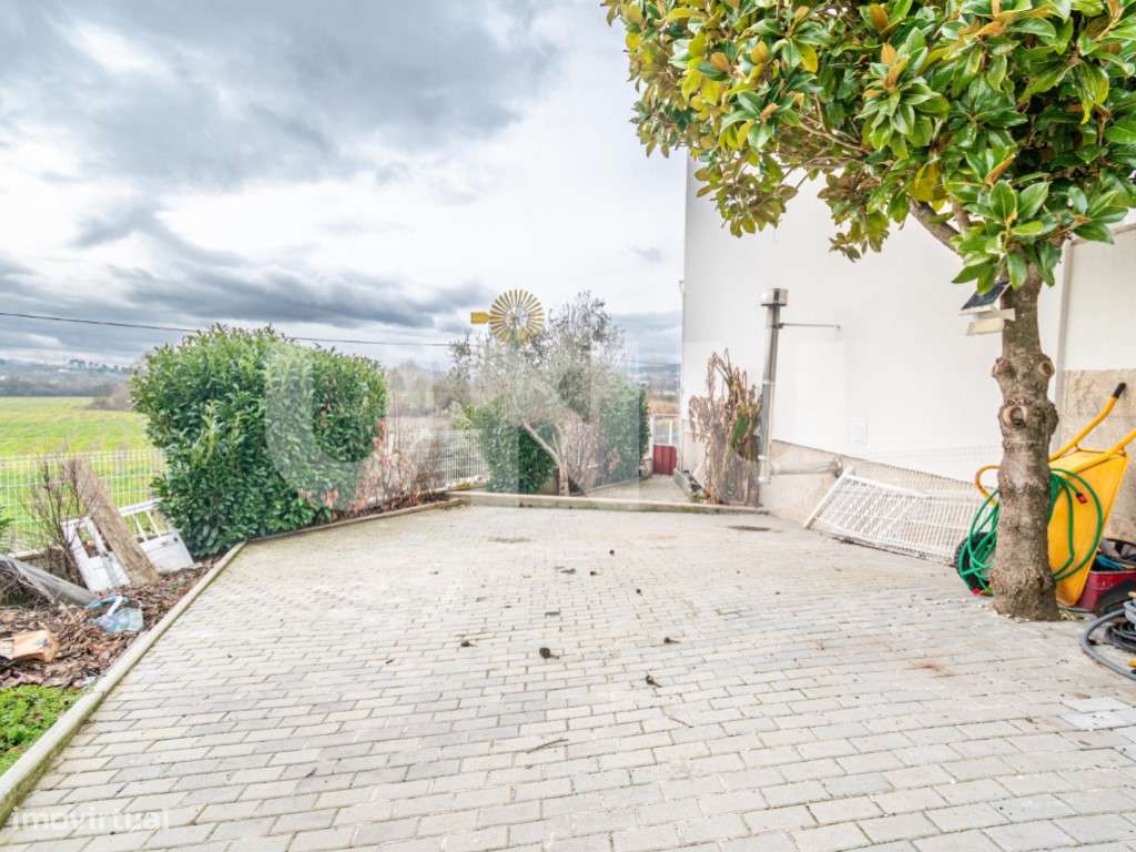 Moradia de Excelência com Jardim e Terraço a 10 minutos do centro d...-37