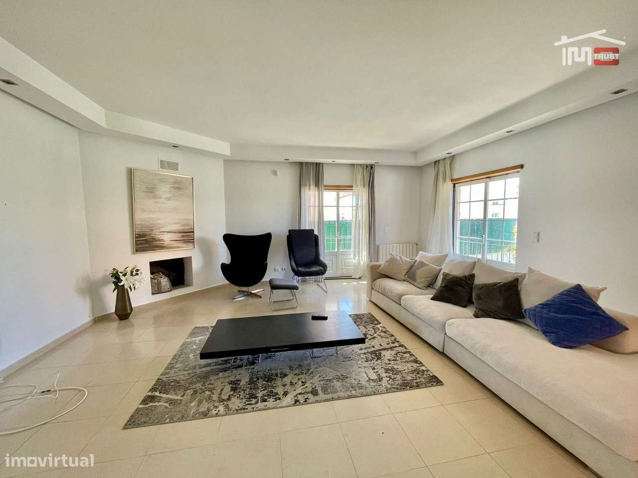 Moradia T4 Tradicional com Piscina e Jardim Privado na Atalaia, Mon... - Grande imagem: 4/40