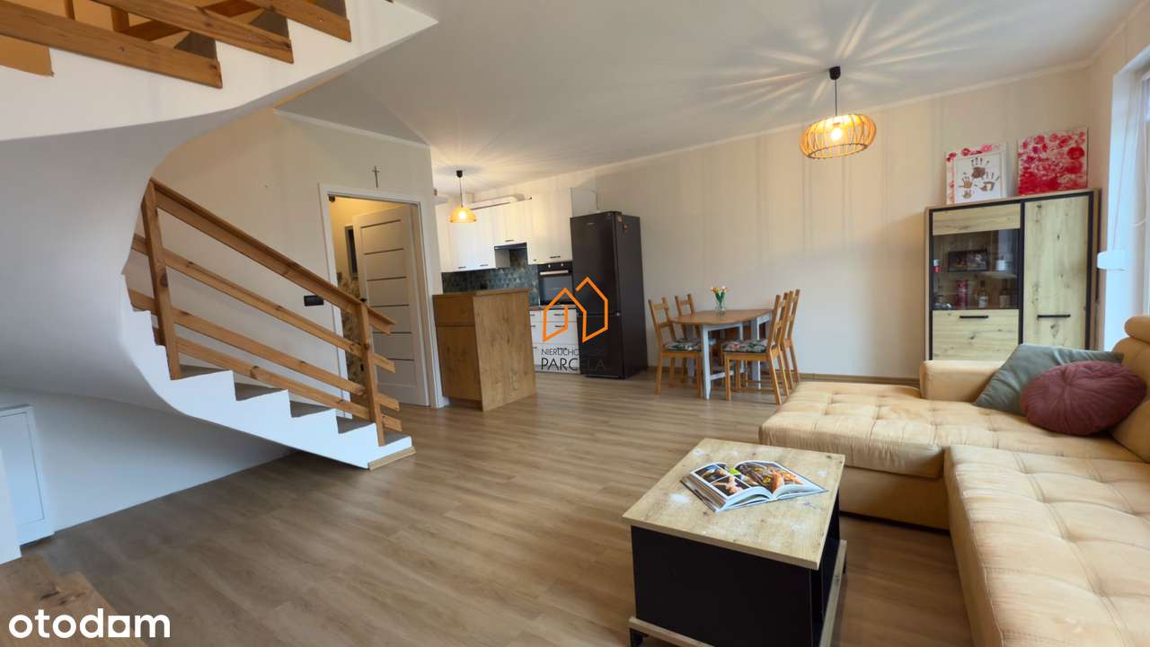 Mieszkanie dwupoziomowe z ogródkiem w Dominowie.-4
