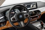 BMW 530 e Line Luxury - 8