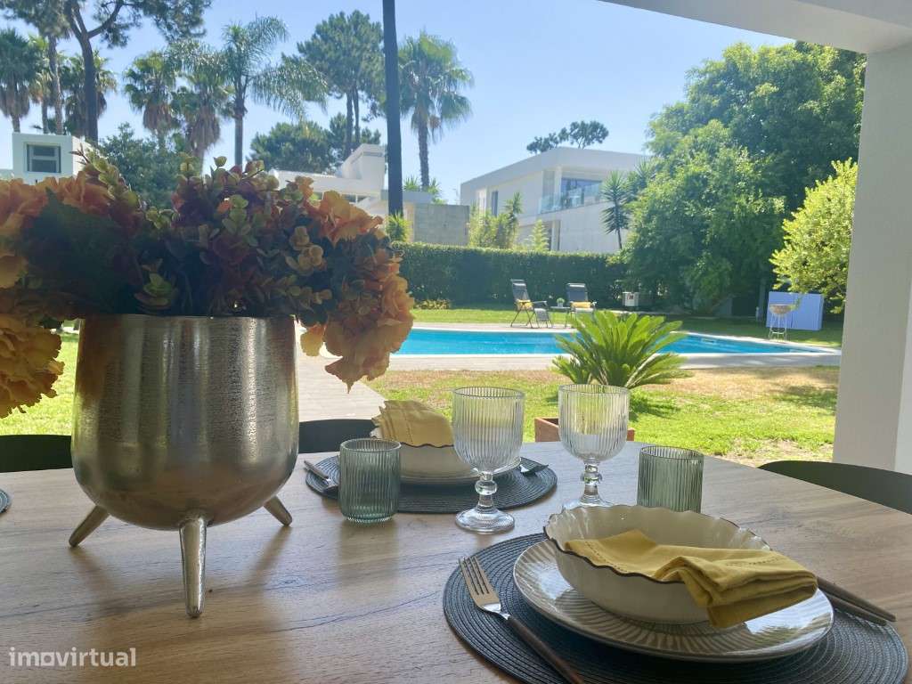 Moradia T4, jardim garagem e piscina, Aroeira - Grande imagem: 2/45