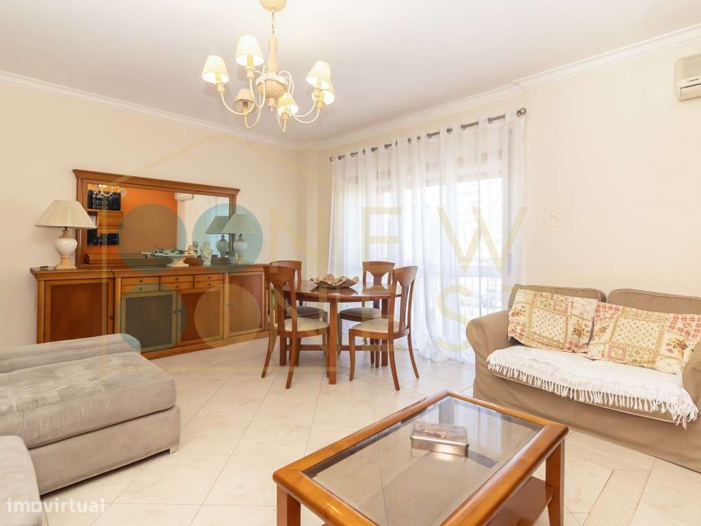 Apartamento T3 no Vale do Cobro com 128m²-9