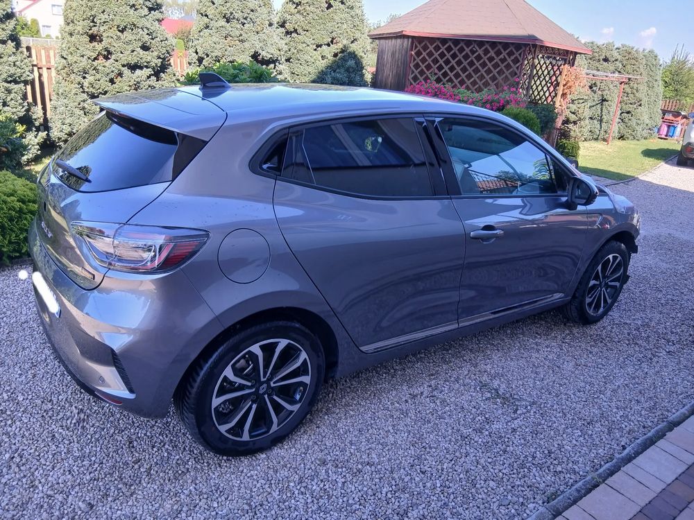 Renault Clio V (2019-2025) 2024
