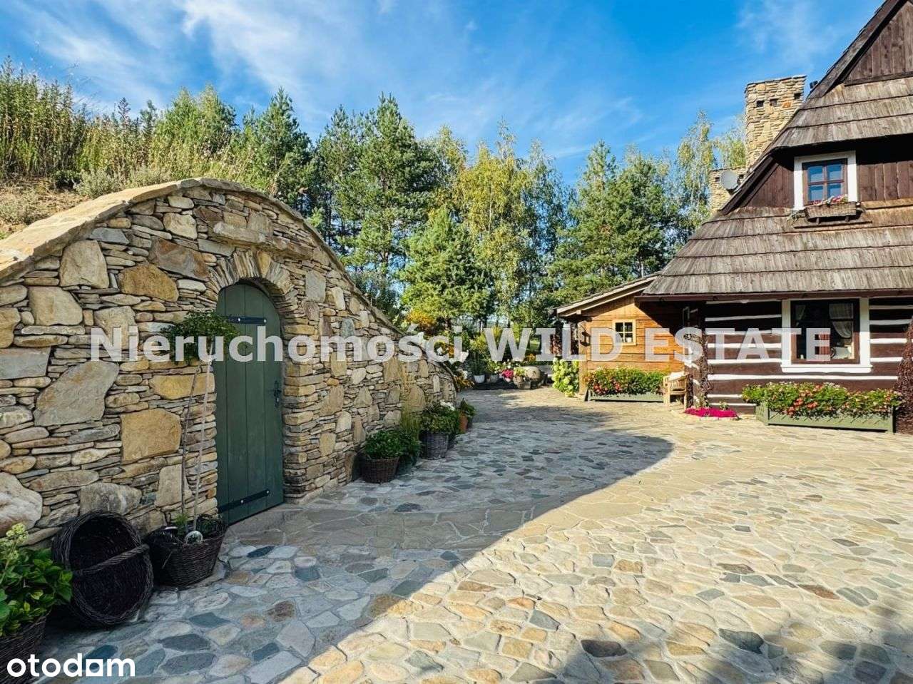 Dom na sprzedaż, 10 pokoi, 330 m², Baligród