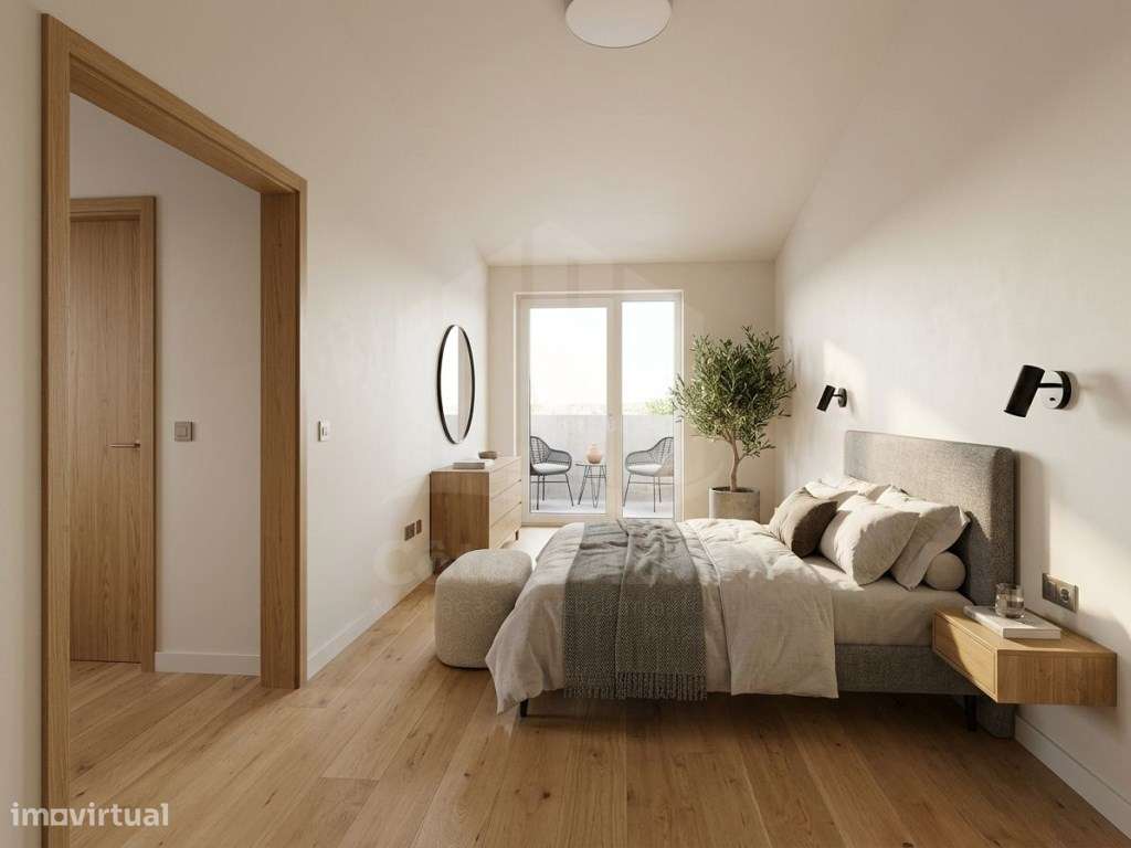 Moradia T2 no Centro Histórico de Setúbal - Oportunidade Única!-5