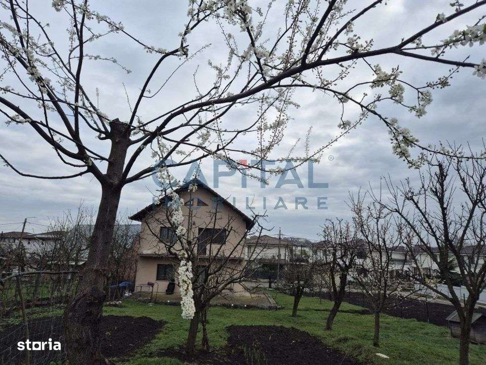 Casa la cheie cu garaj, D+P+E, 200 mpu, 1 400 mpt, central Dezmir - Imagine principală: 4/19