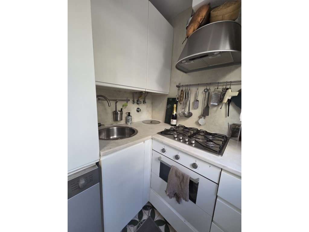 **Venda de Apartamento T2 com Jardim Privativo próximo da Avenida d...-16