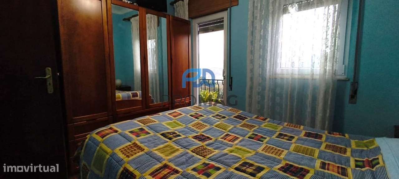 Moradia V3+1 em Anreade (Resende)-30