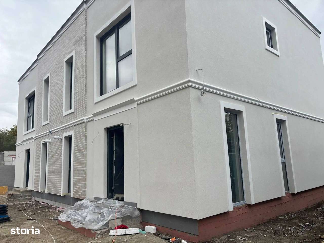 Duplex 4 camere | Finalizat Lux 110 mp curte | Proprietar Grand Arena - Imagine principală: 4/20