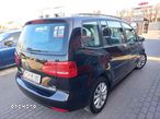 Volkswagen Touran - 8