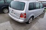 Trager Volkswagen VW Touran 1  [din 2003 pana  2006] seria Minivan 2.0 TDI MT (136 hp) - 6