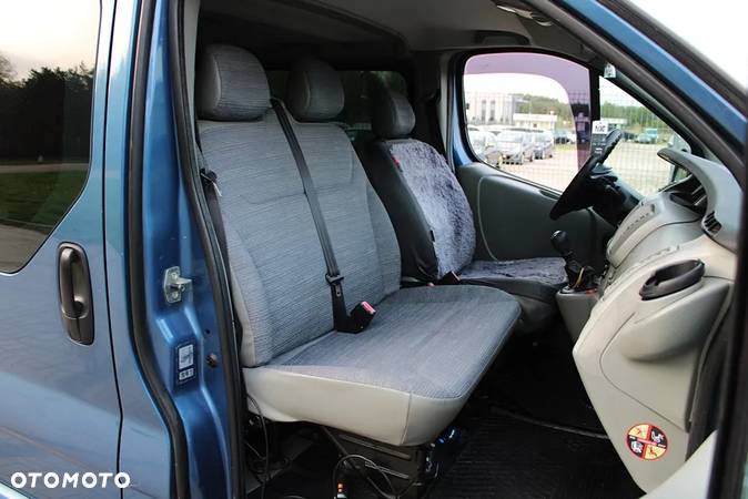 Renault Trafic - 30