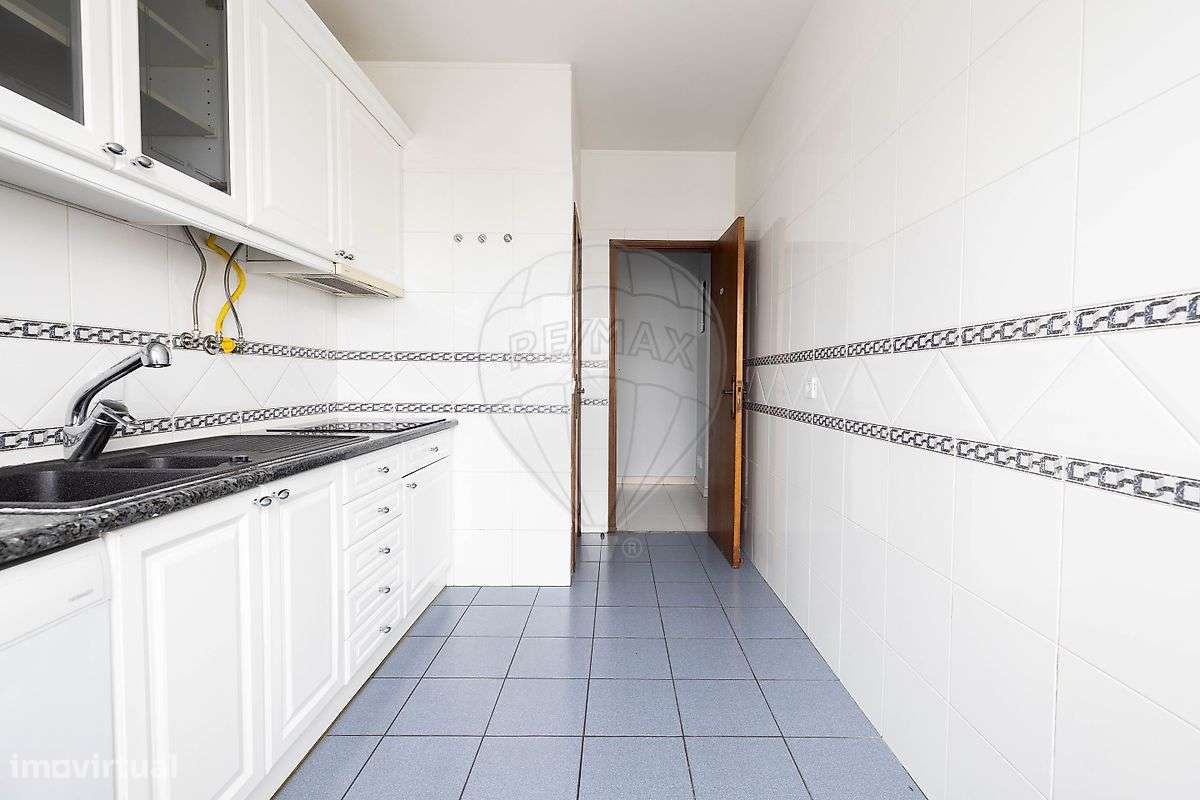 Apartamento T2 para arrendamento - Grande imagem: 2/30