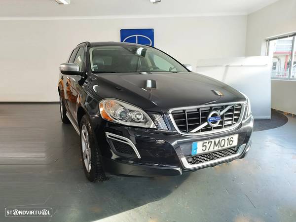 Volvo XC 60 2.0 D3 Drive R-Design - 2