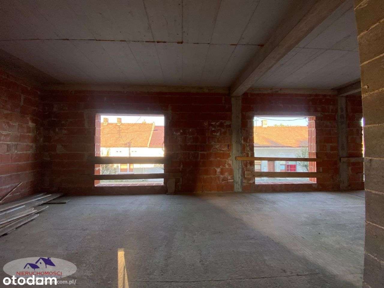 Dom, 317 m², Żabno-9