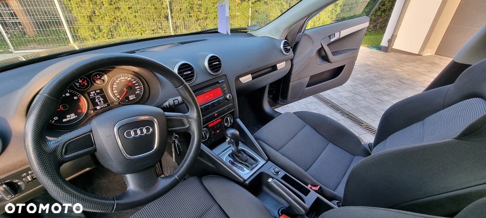 Audi A3 1.6 Attraction Tiptr - 26